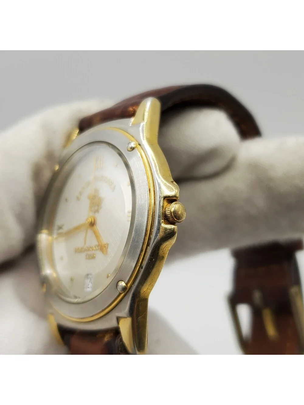 A Santa Barbara Polo Racquet Club Swiss Womens Watch ETA Movement New Battery